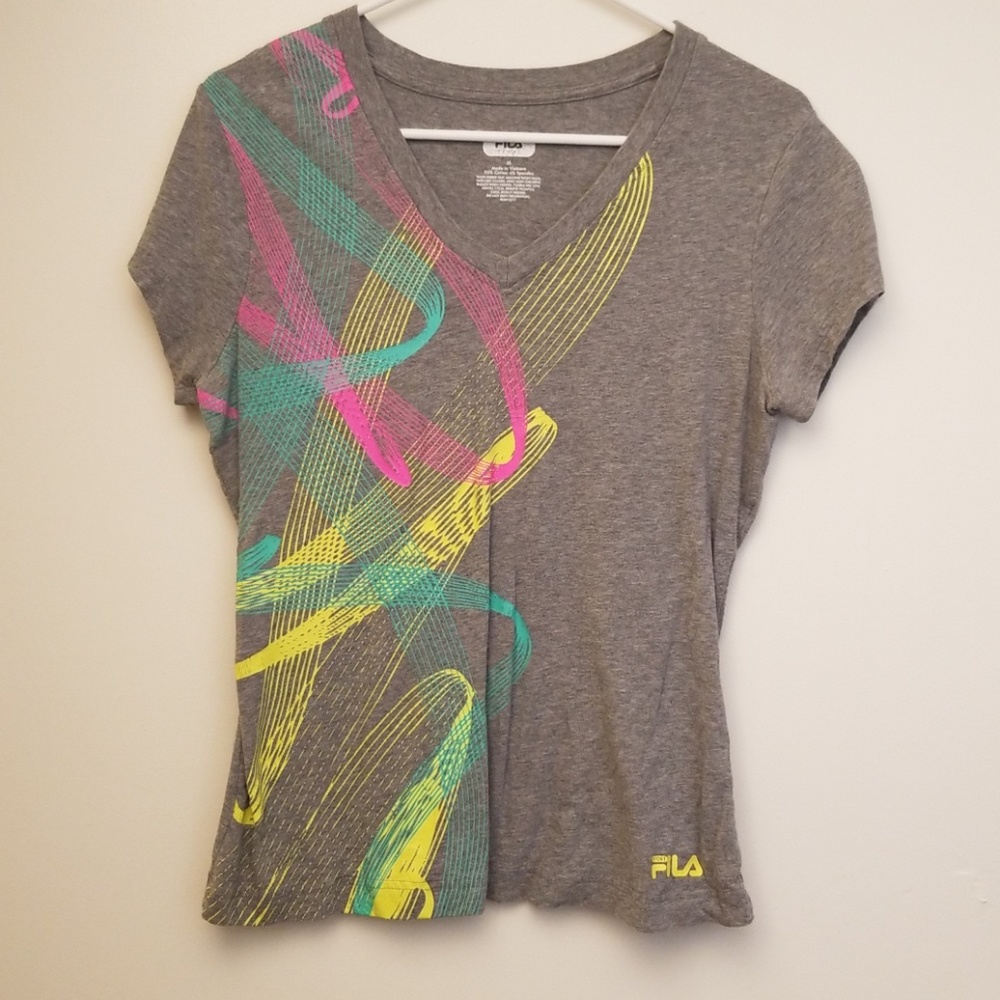 Fila v-neck tshirt